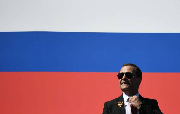 What’s Behind Dmitry Medvedev’s Nuclear Saber-Rattling?