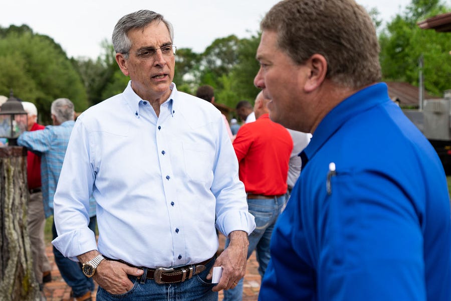 Can Brad Raffensperger Thwart a Stolen-Election Offensive in Georgia?