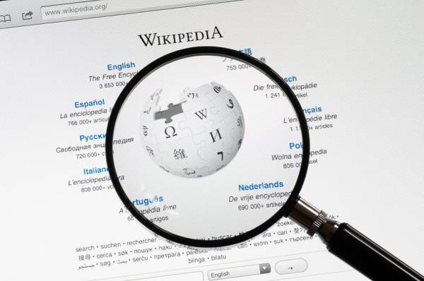Fact Check: Has a Wikipedia Founder Complained About the Site’s Liberal Bias?