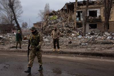 Ukraine Needs More Weapons—Now