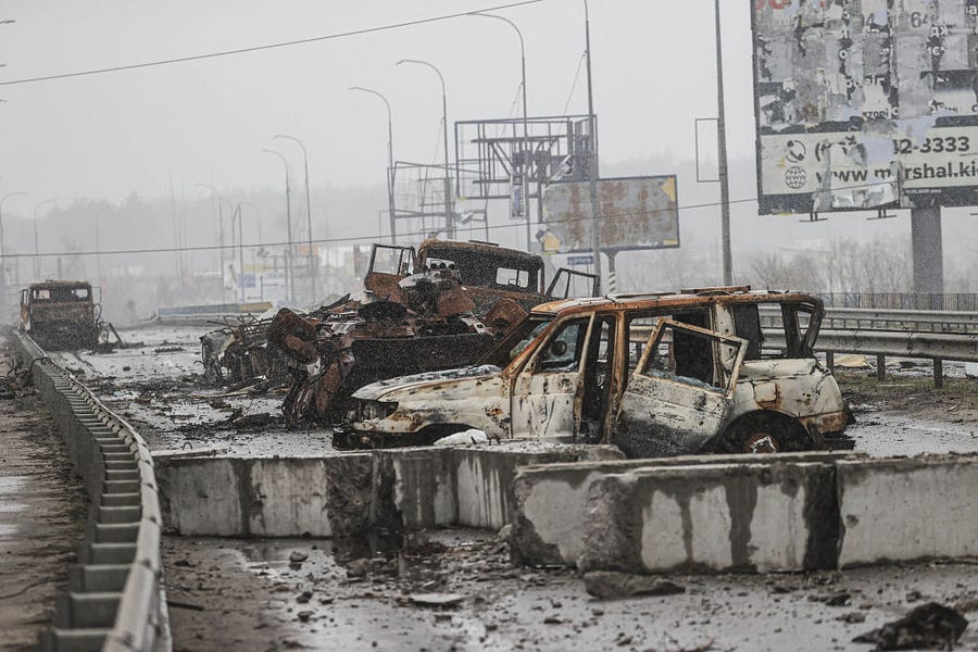 Our Best Stuff on Ukraine, China, and Crazy D.C. Gossip