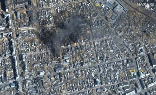 Fact Check: The Mariupol Maternity Ward Airstrike Was Not Staged