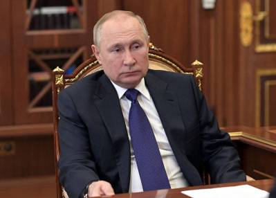 Putin, Propaganda, and the Politics of Censorship