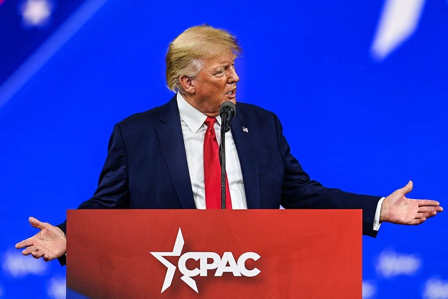 Trump Straddles the Ukraine Fence