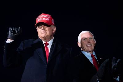Trump-Pence Election Kerfuffle Clears a Path for Some GOP Senators