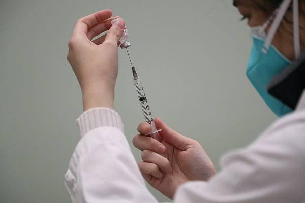 The Morning Dispatch: FDA Postpones Decision on COVID Vaccines for Young Children