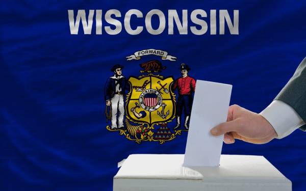 Featured image for post: Did Wisconsin Lawmakers Pull Back Electoral Votes From 2020?