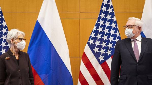The Morning Dispatch: The Russia-Ukraine Holding Pattern
