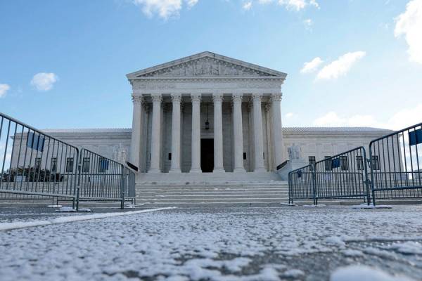 The Morning Dispatch: SCOTUS Tackles Vaccine Mandates