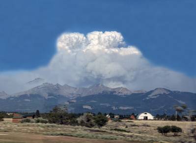 The Morning Dispatch: Colorado Wildfires Cause Record Damage