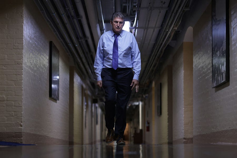 The Morning Dispatch: Is There a Way Forward for an Expanded Child Tax Credit?