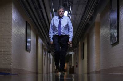 The Morning Dispatch: Is There a Way Forward for an Expanded Child Tax Credit?