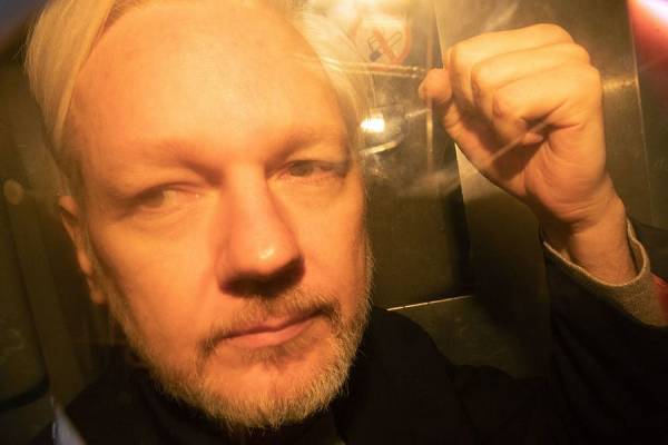 Featured image for post: Julian Assange’s Comeuppance
