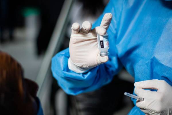 The Morning Dispatch: Where Things Stand With COVID Vaccine Boosters