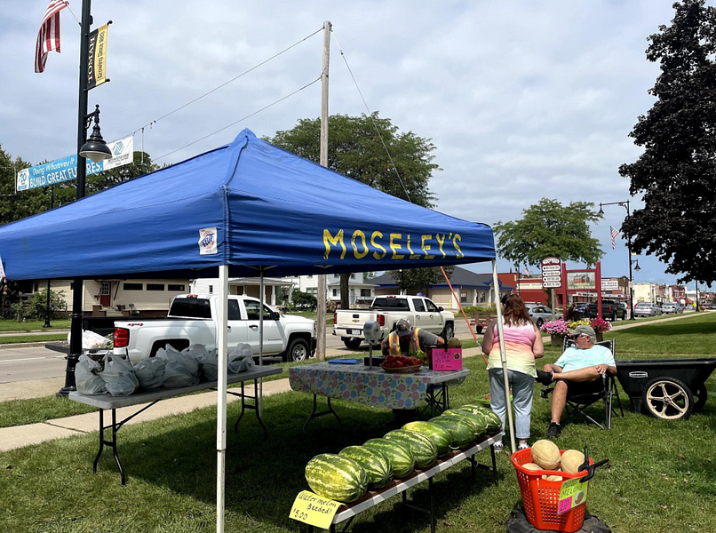 A Small Town Prepares to Welcome Refugees