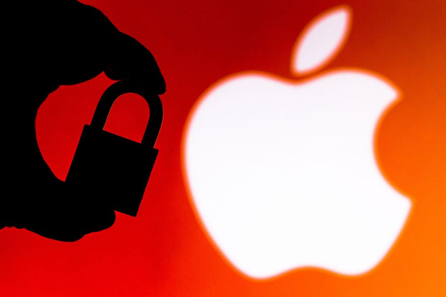 The Morning Dispatch: Apple Draws Flak from Privacy Advocates