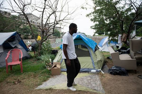 Featured image for post: D.C. Residents Divided Over Homeless Encampments