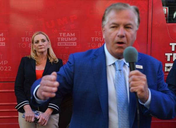 Can Mark McCloskey Ride Viral Fame Into the Senate?
