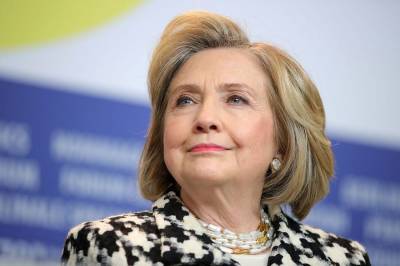 Did Navy SEALs Loyal to President Trump Arrest Hillary Clinton?