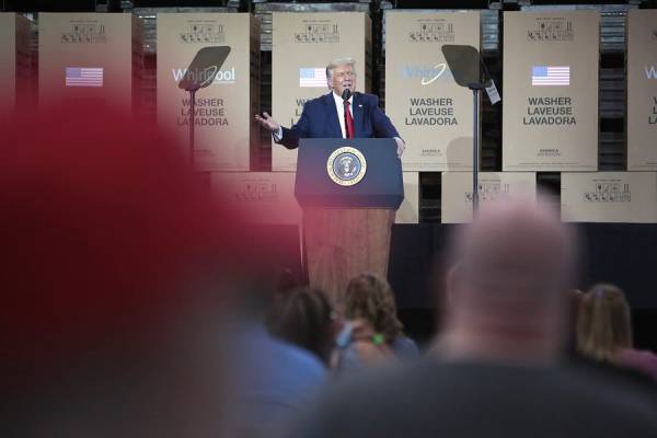 The Problems With Populism Go Well Beyond Donald Trump