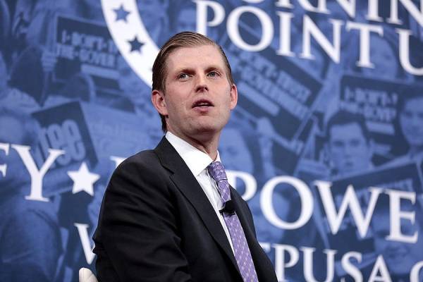Does a Video Show Someone Burning Ballots With Votes for Trump?