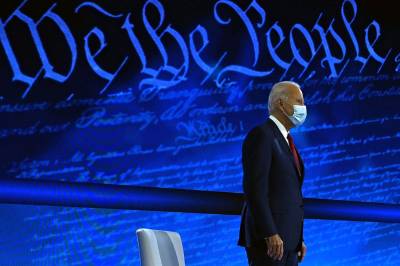 The Morning Dispatch: Town Hall Split-Screen