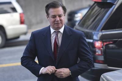 The Senate Intelligence Committee Debunks Both Russia Hoaxes