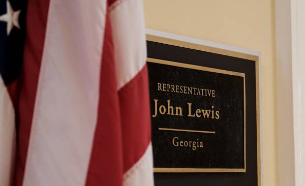 Democrats Seek to Honor John Lewis With Voting Rights Reform Push