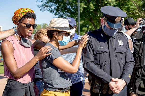 Featured image for post: Police Reform Won’t Happen Overnight