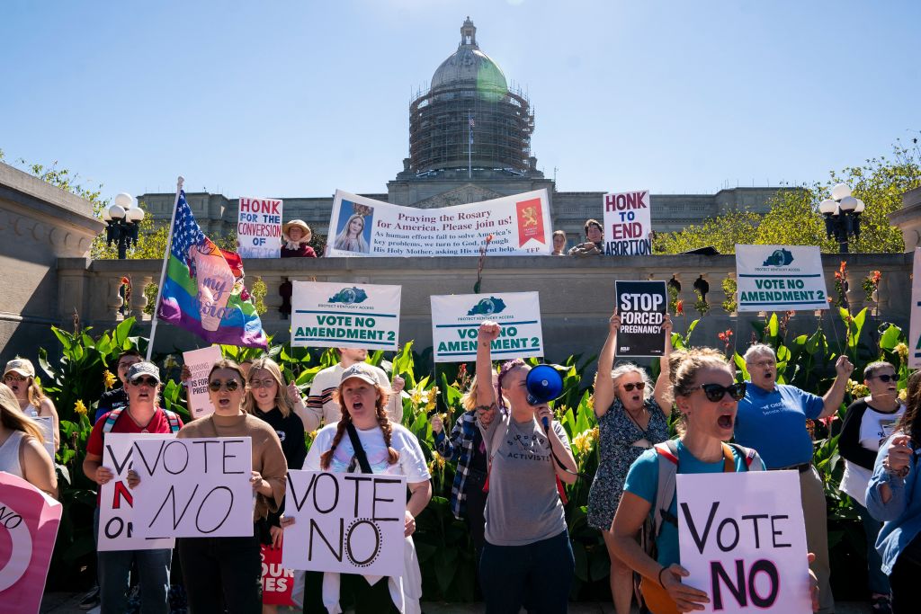 US-WOMEN-ABORTION-RIGHTS-KENTUCKY