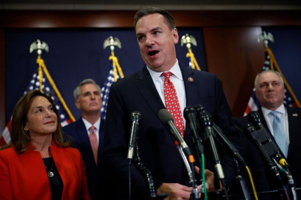 Featured image for post: House Republicans Begin to Pick Up the Pieces