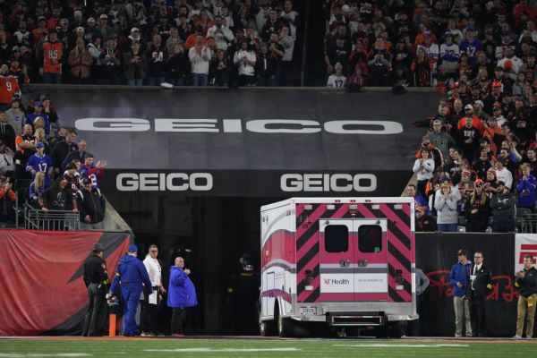 Buffalo Bills v Cincinnati Bengals