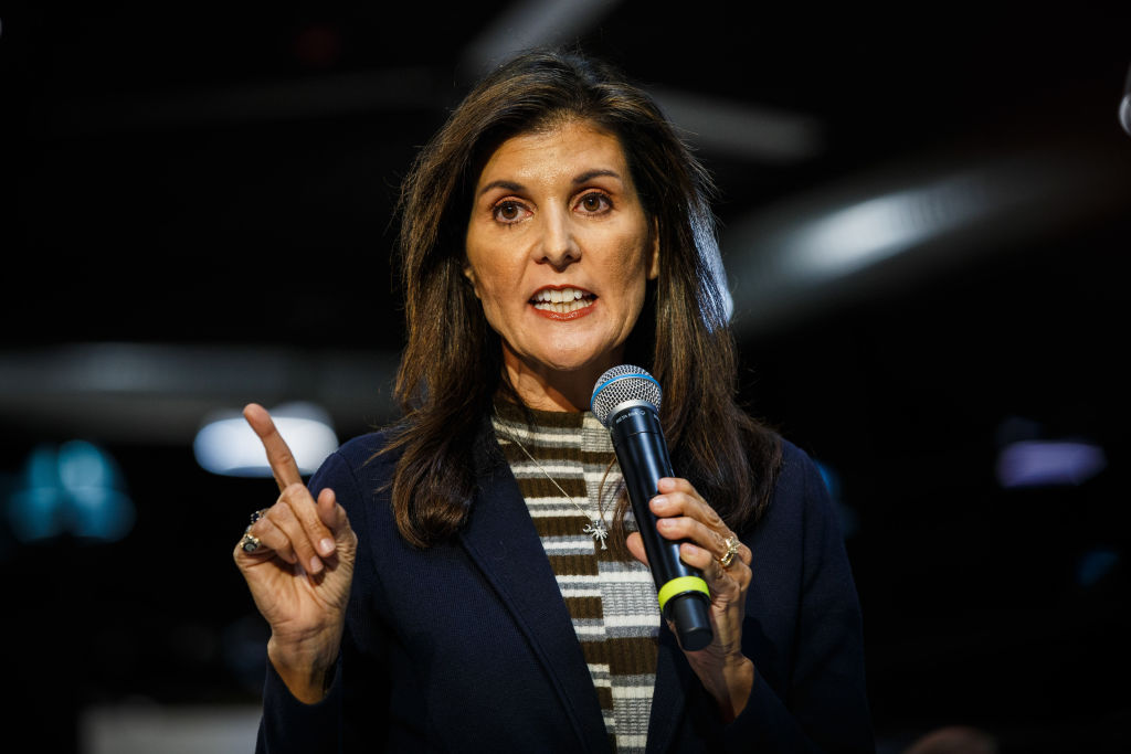 Former UN Ambassador Nikki Haley speaks to the crowd at