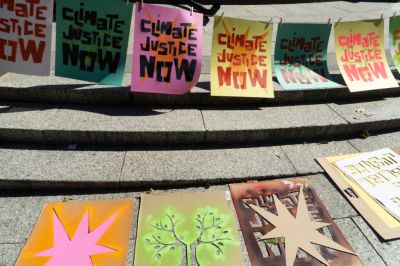 Climate justice now signs and stencils