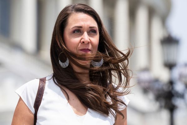Featured image for post: Herrera Beutler Weighing Gov Run, Donors Say