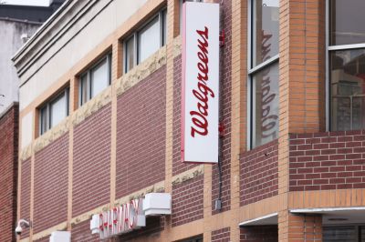 Walgreens Posts Quarterly Earnings That Beat Analysts’ Expectations