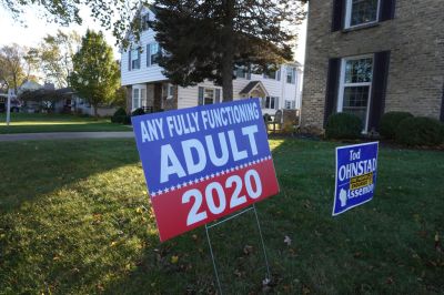Wisconsin Voters Go To The Polls On The Last Day Of Early Voting