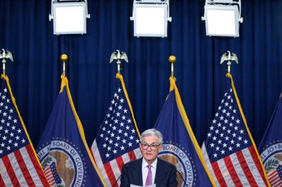 US-ECONOMY-BANK-RATE-INFLATION