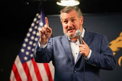 GOP Senate Candidate Eric Schmitt Campaigns With Ted Cruz In Missouri