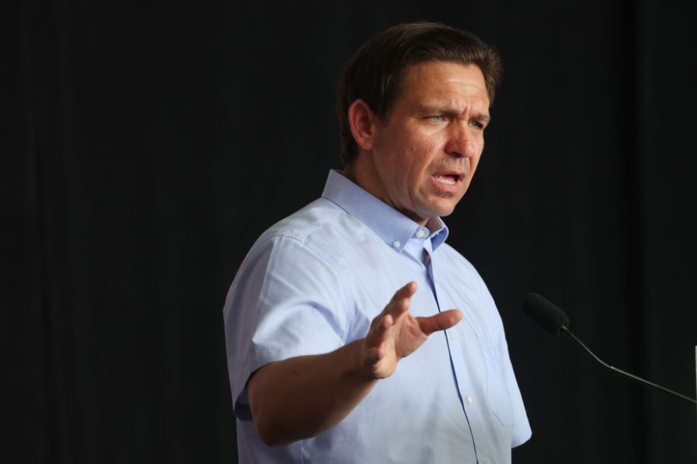 Republican Presidential Candidate Ron DeSantis Campaigns In Iowa