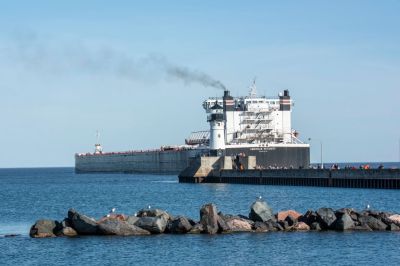 American Integrity leaving port,  She is one of the thirteen 1, 000 footers in the Great Lakes laker fleet, It is a self discharging bulk carrier, Duluth, Minnesota.