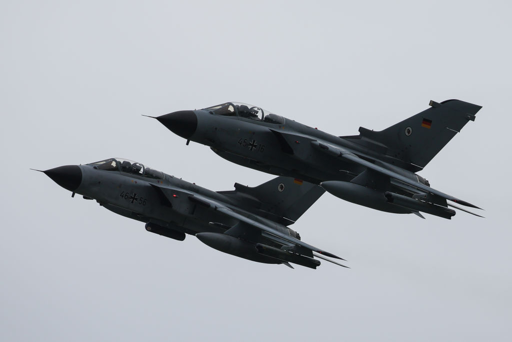 Return appeal for foreign deployment of the Air Force