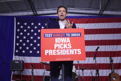 GOP Presidential Candidates Attend “BBQ Bash” In Cedar Rapids