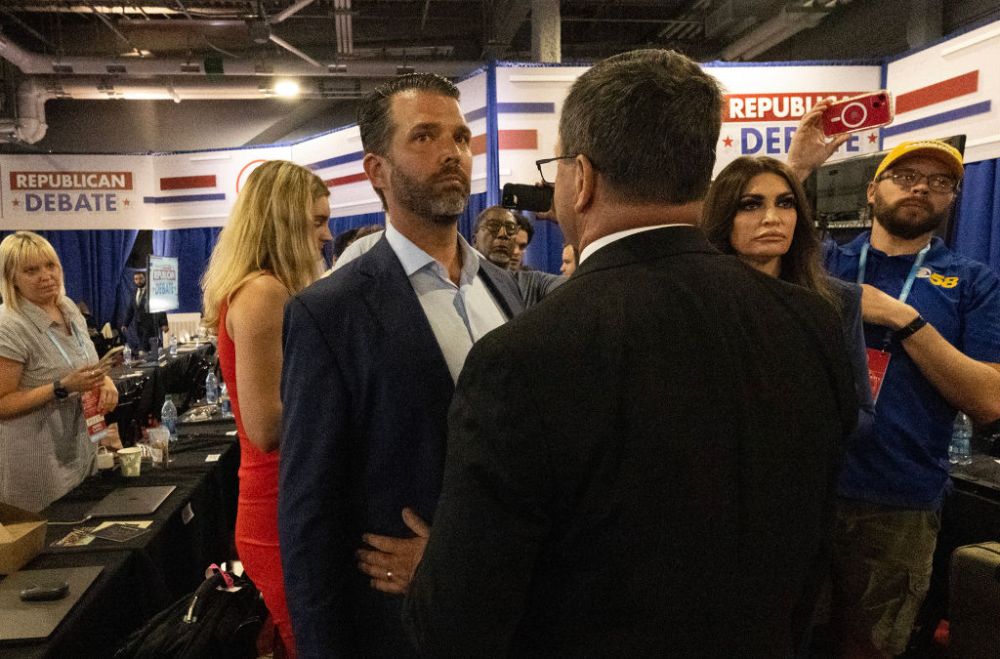TOPSHOT-US-POLITICS-VOTE-REPUBLICANS-DEBATE-SPIN ROOM