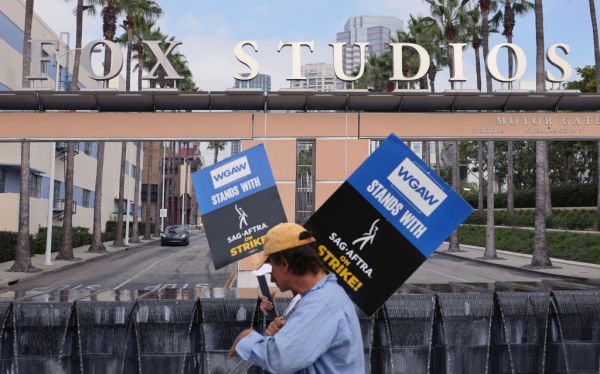Featured image for post: The End of the Writers’ Strike, Explained