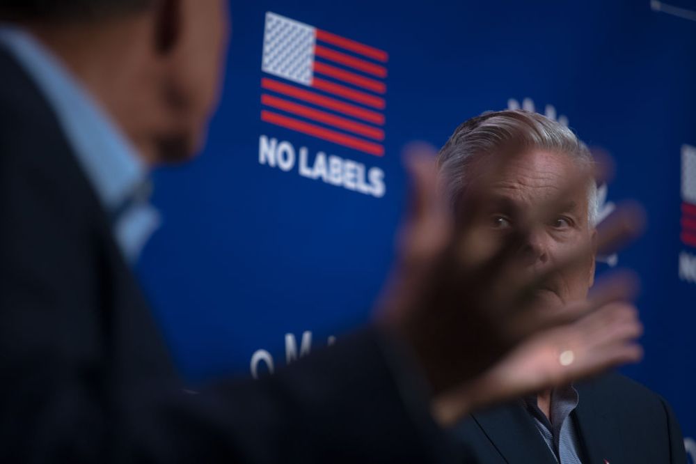 Sen. Joe Manchin III Headlines No Labels Event in New Hampshire