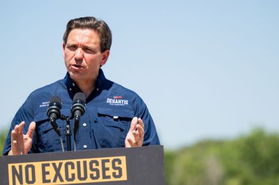 Republican Presidential Candidate Ron DeSantis Meets With Residents Along The Southern U.S. Border