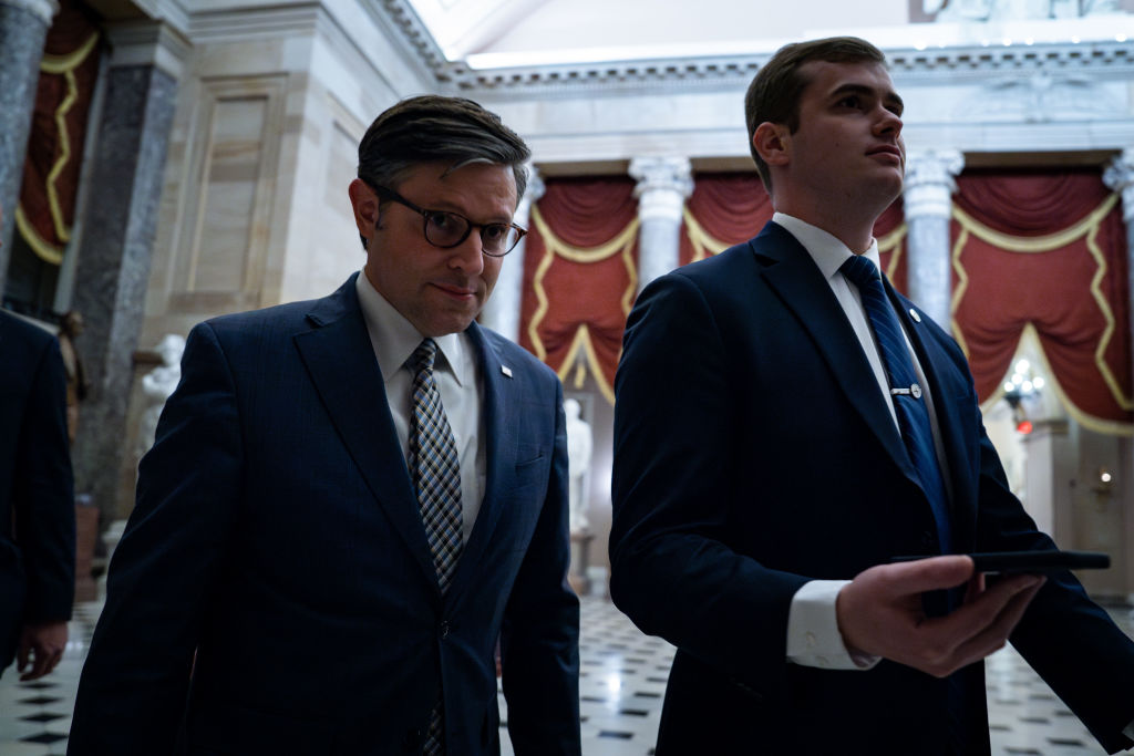 House Members Continue Work On Capitol Hill