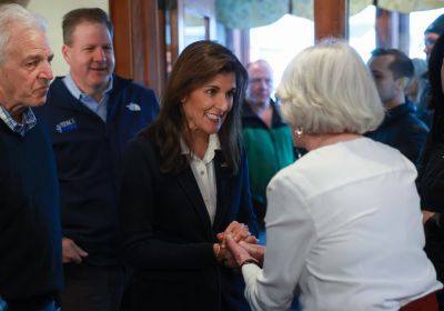 Republican Presidential Candidate Nikki Haley Campaigns In New Hampshire