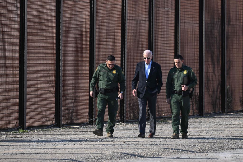US-POLITICS-BIDEN-BORDER